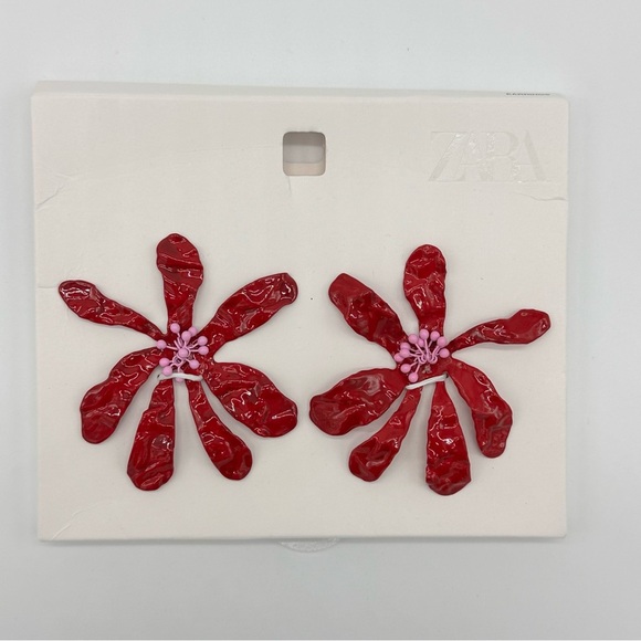 Zara Flower Earrings in Red - Picture 2 of 8